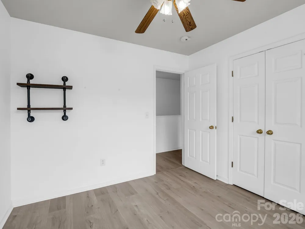 64 Lanceford Circle Fletcher, NC 28732