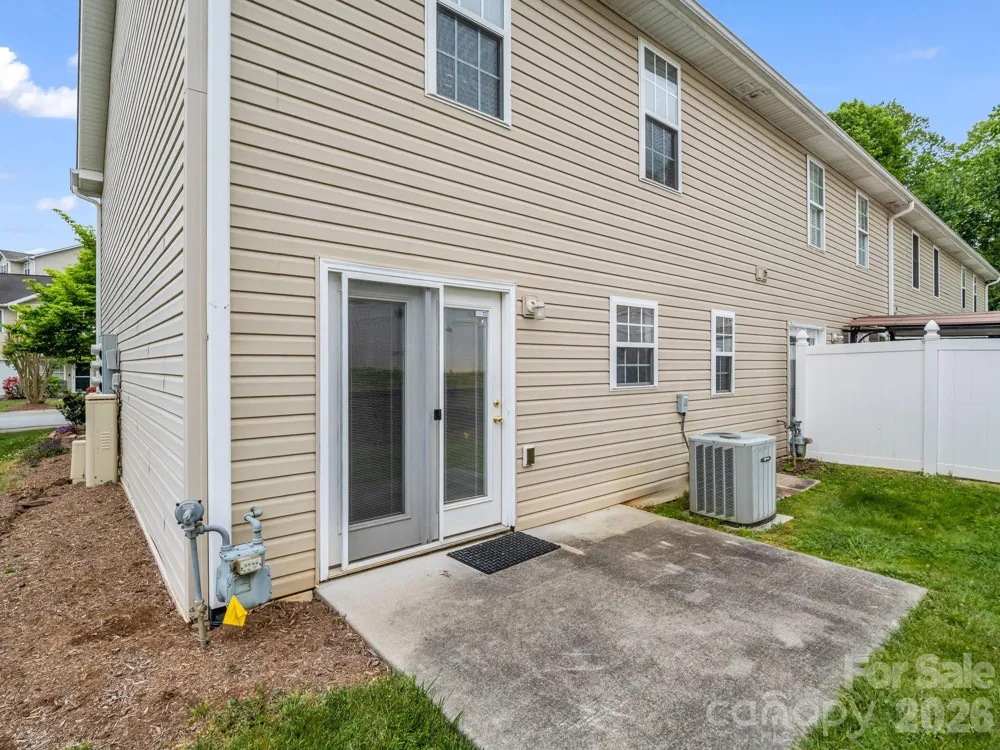 64 Lanceford Circle Fletcher, NC 28732