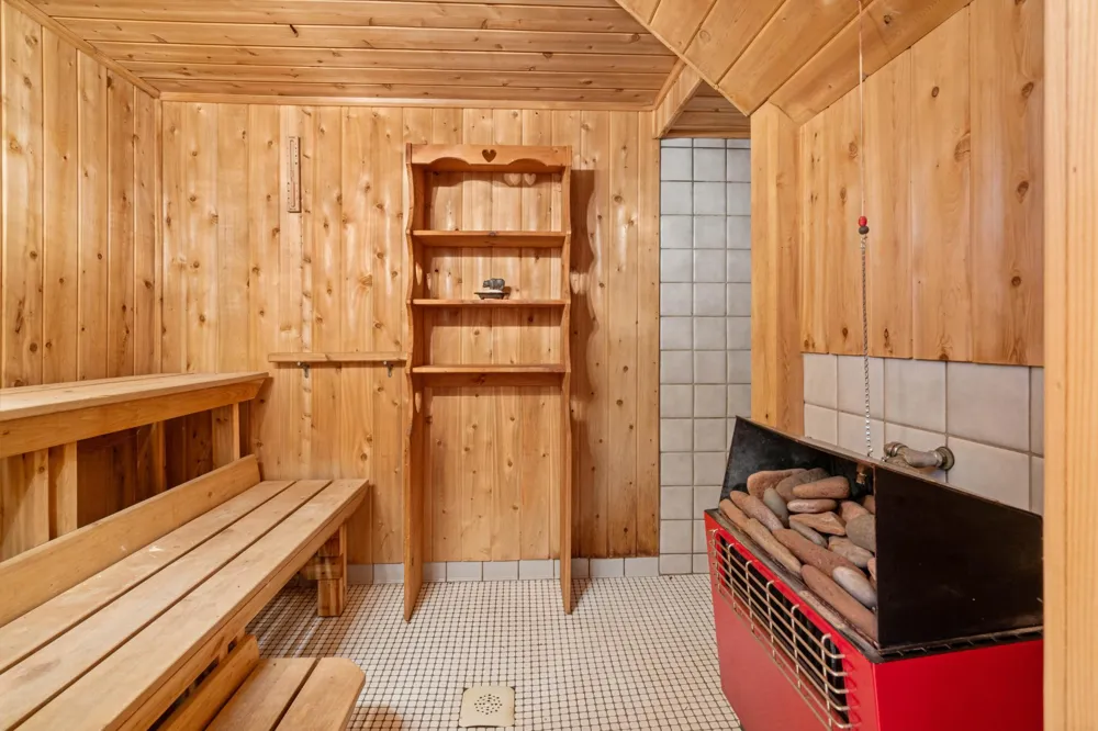3521 Fire Trail Eveleth, MN 55734