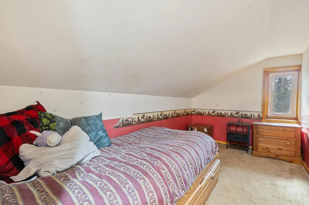 3521 Fire Trail Eveleth, MN 55734