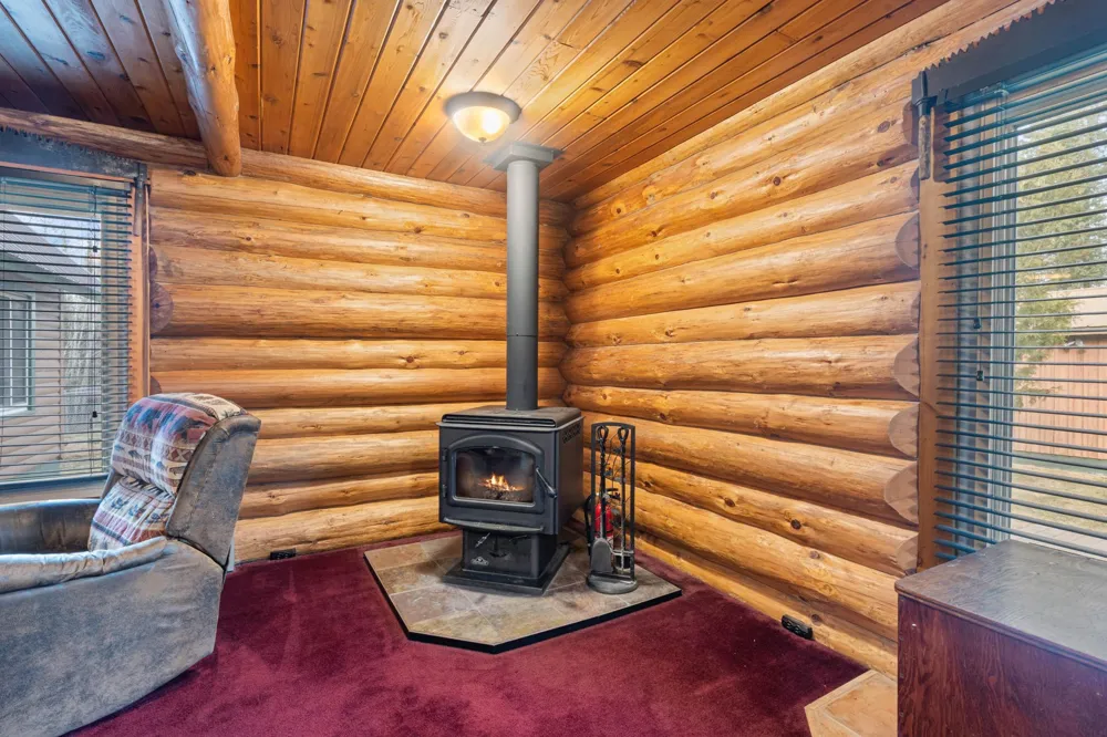 3521 Fire Trail Eveleth, MN 55734