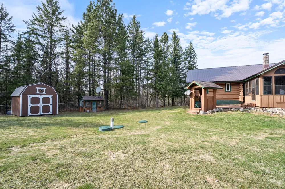 3521 Fire Trail Eveleth, MN 55734
