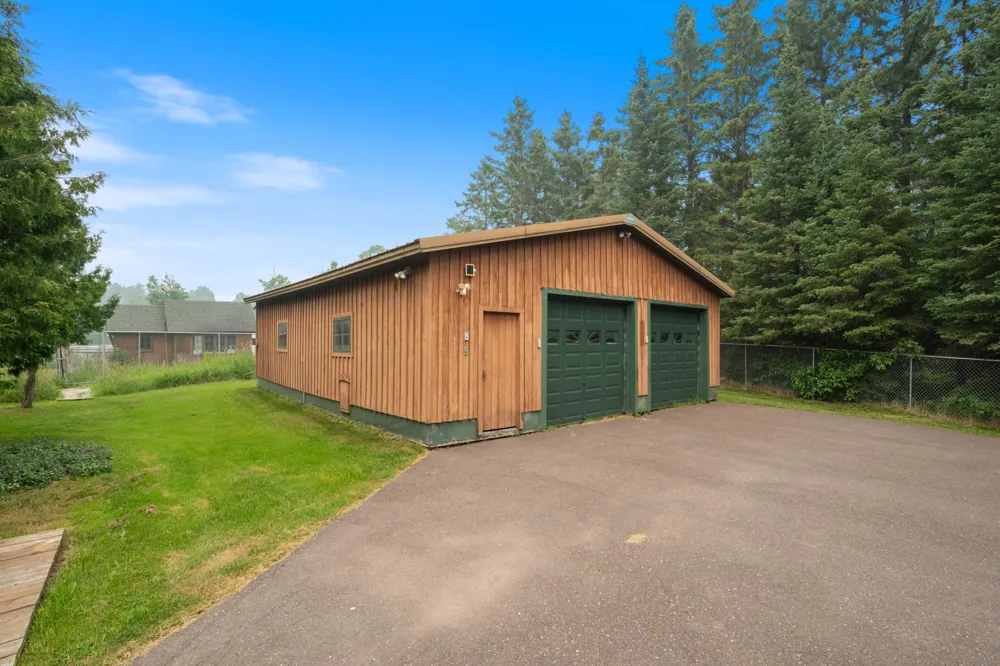 3521 Fire Trail Eveleth, MN 55734