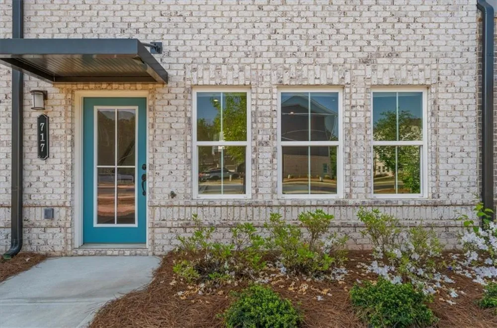 717 Payton Lane Acworth, GA 30102