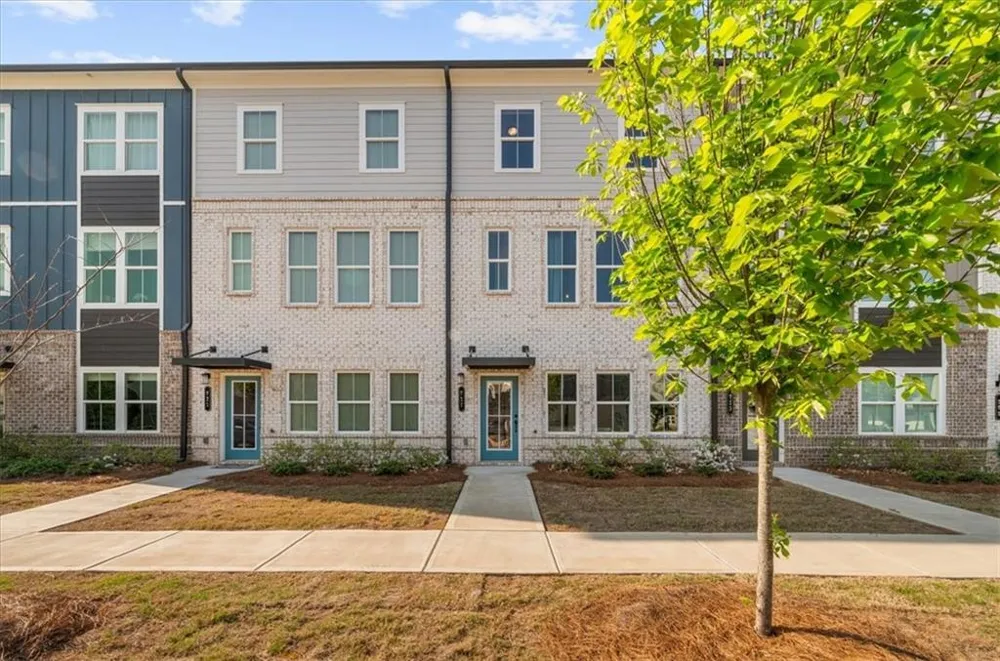 717 Payton Lane Acworth, GA 30102