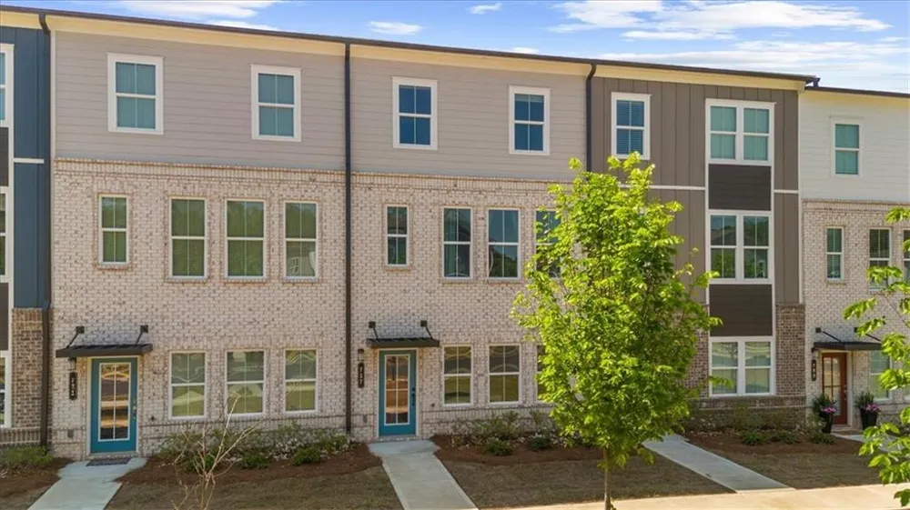 717 Payton Lane Acworth, GA 30102