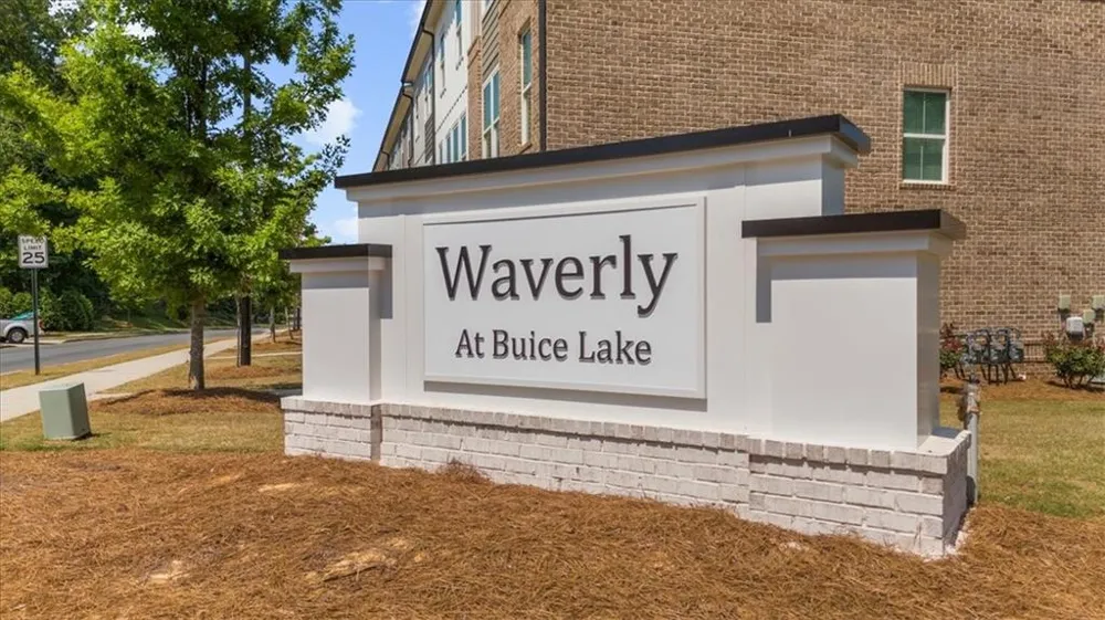 717 Payton Lane Acworth, GA 30102