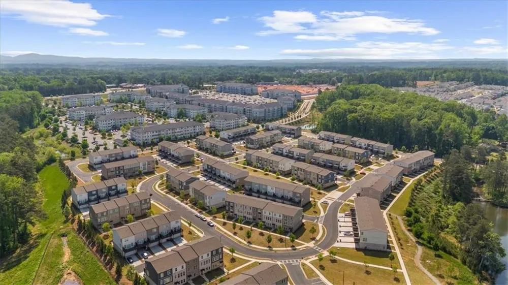 717 Payton Lane Acworth, GA 30102