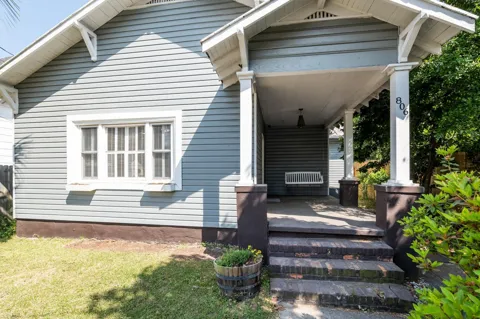 806 Crawford Avenue