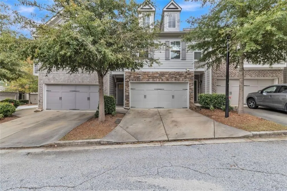 1563 BUTTERNUT Cove Stone Mountain, GA 30083
