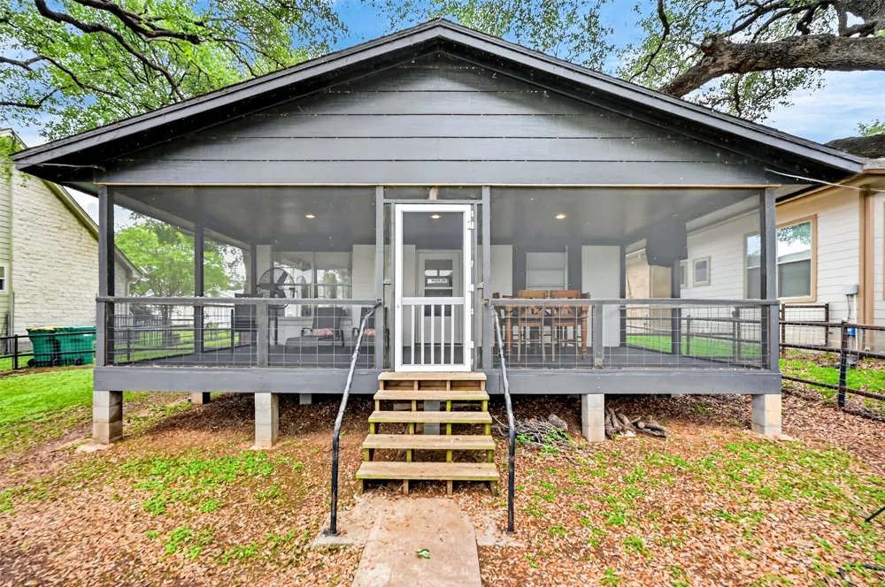 405 Robin Hood Lane Granite Shoals, TX 78654