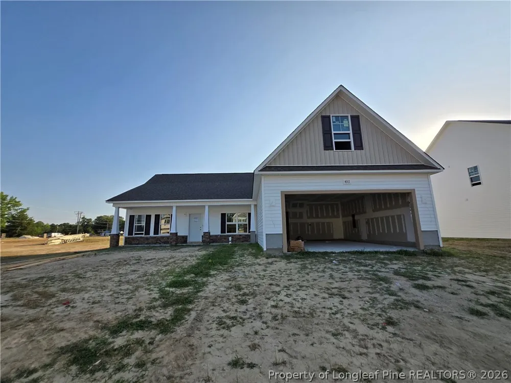 4311 Kirkhill Court Wade, NC 28395