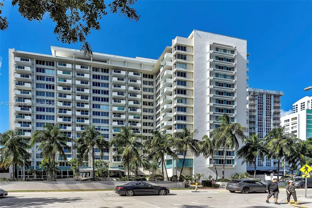 1200 West Ave #423 Miami Beach, FL 33139