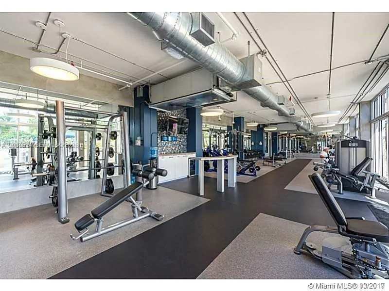 1200 West Ave #423 Miami Beach, FL 33139