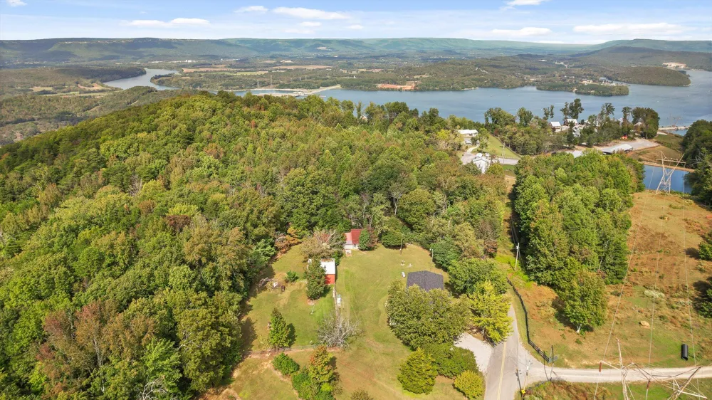 373 County Road 159 Bryant, AL 35958