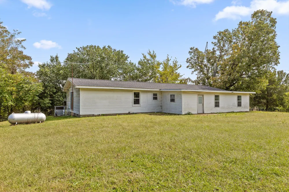 373 County Road 159 Bryant, AL 35958