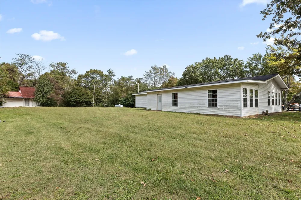 373 County Road 159 Bryant, AL 35958
