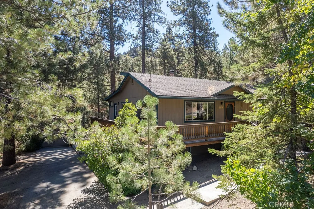 2220 Symonds Pine Mountain Club, CA 93222