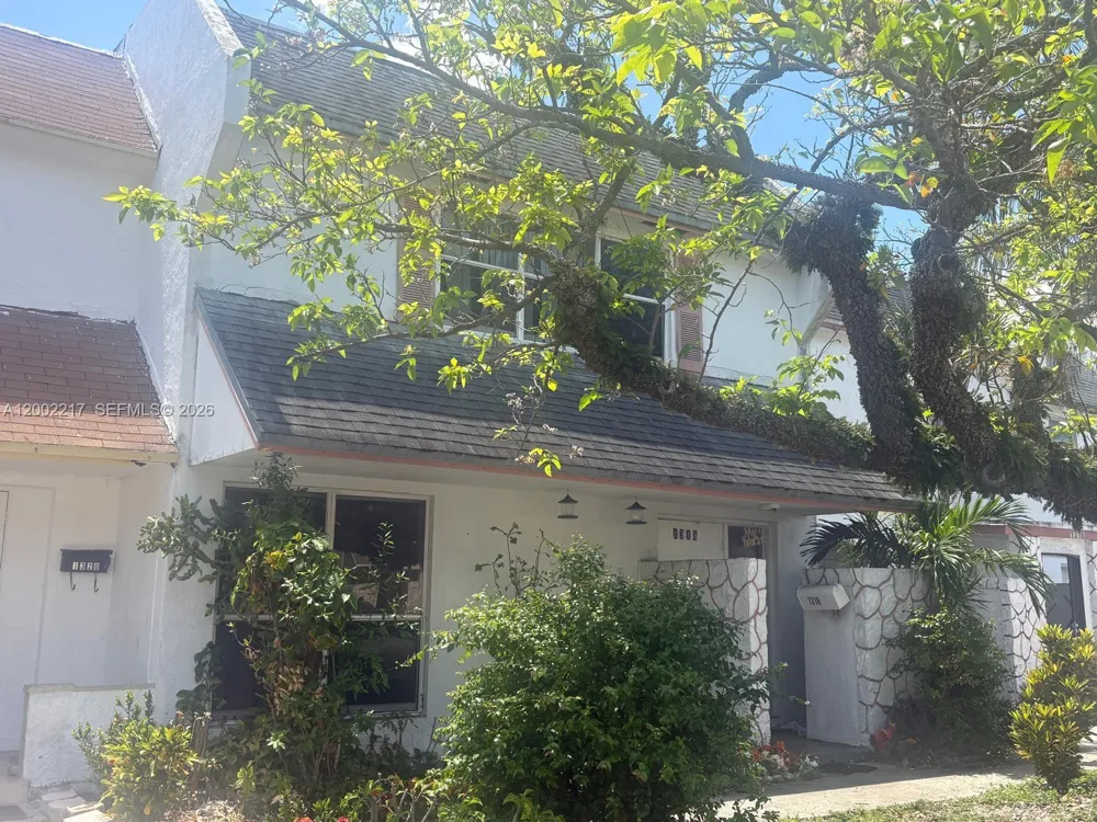 1318 Silverado Dr North Lauderdale, FL 33068