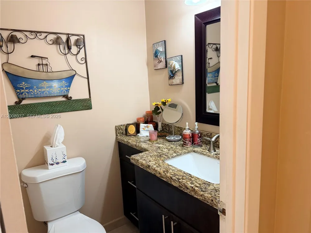 1950 S Ocean Dr #5L Hallandale Beach, FL 33009