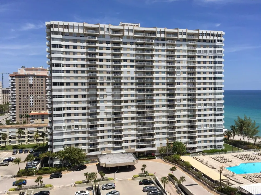 1950 S Ocean Dr #5L Hallandale Beach, FL 33009