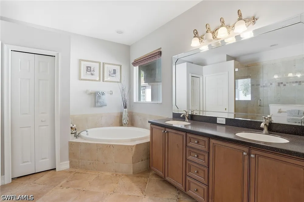 Triana Terrace #203 Fort Myers, FL 33912