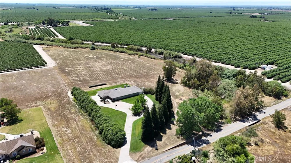 15396 Avenue 23 1/2 Chowchilla, CA 93610