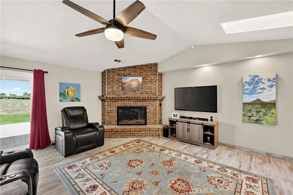15396 Avenue 23 1/2 Chowchilla, CA 93610
