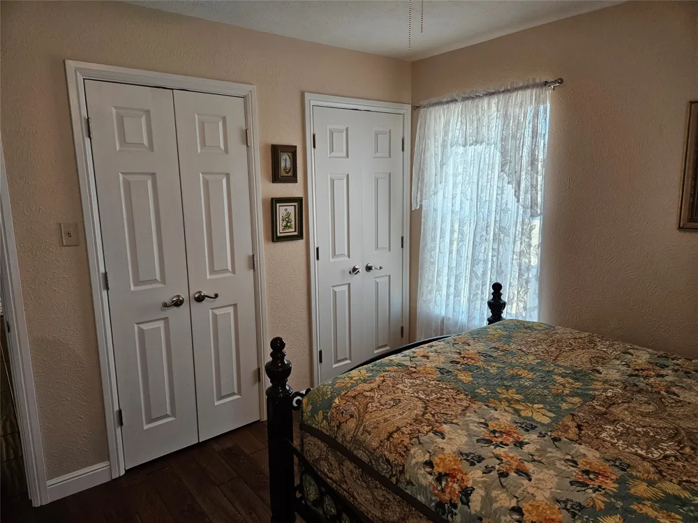 913 CR 237 Cameron, TX 76520