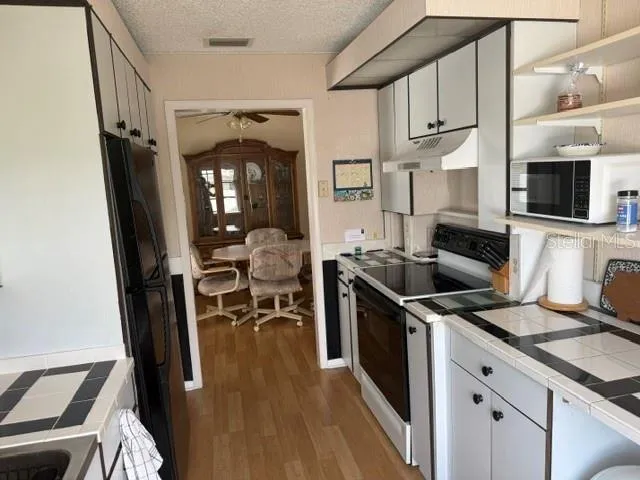 3223 38TH WAY S #F St Petersburg, FL 33711