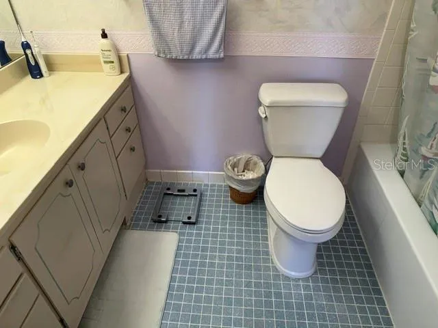3223 38TH WAY S #F St Petersburg, FL 33711