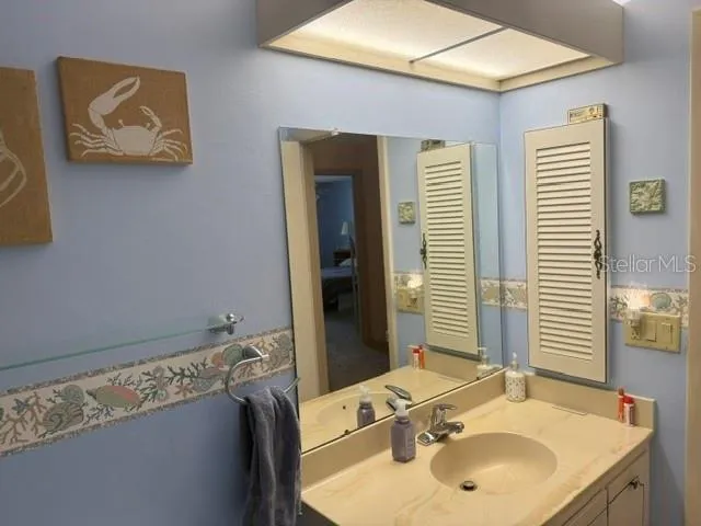 3223 38TH WAY S #F St Petersburg, FL 33711