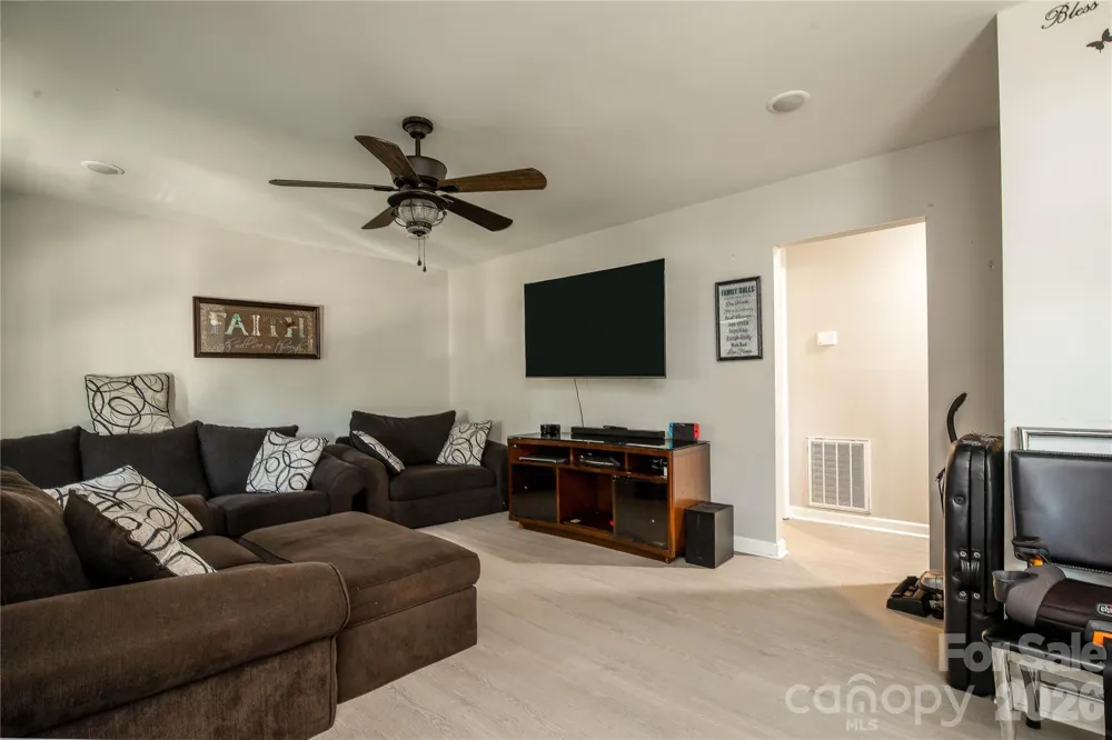 1913 Freeman Mill Road Greensboro, NC 27406