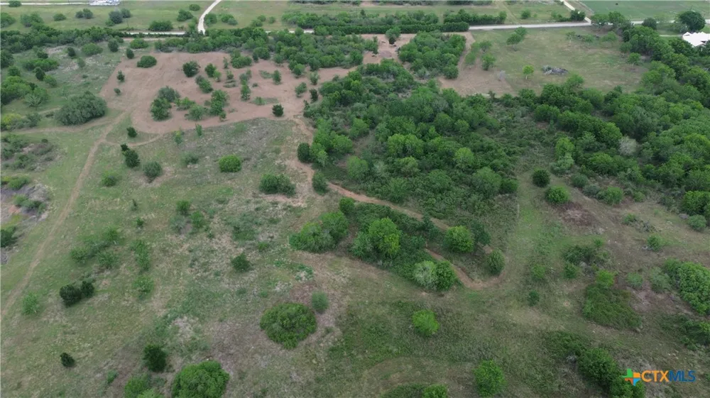 CO RD 426 Lolita, TX 77971