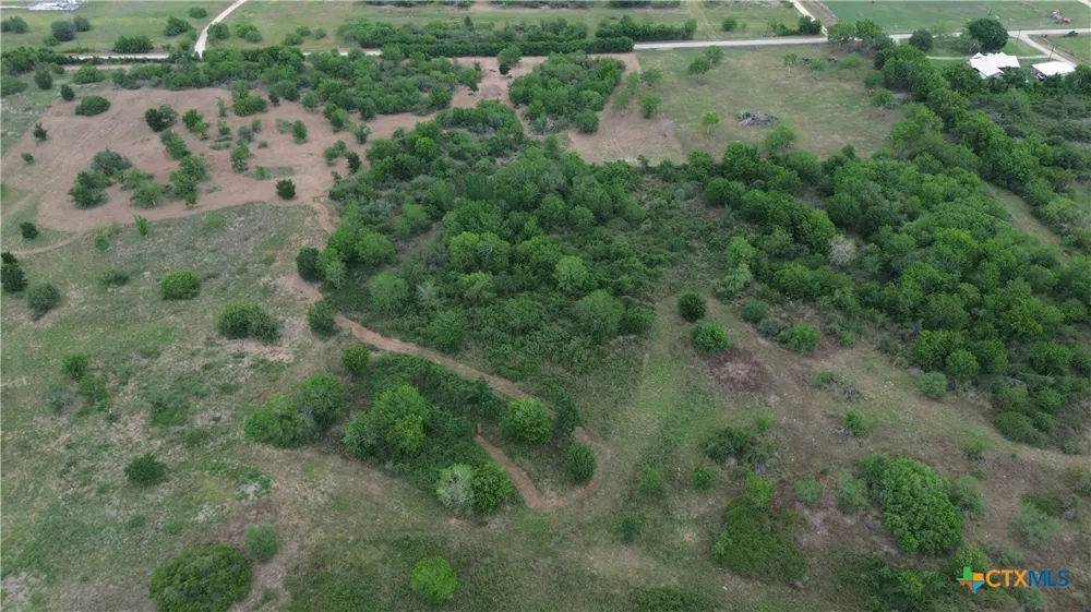 CO RD 426 Lolita, TX 77971
