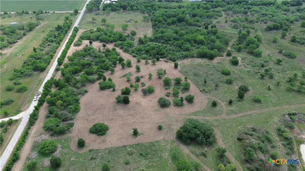 CO RD 426 Lolita, TX 77971