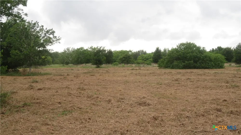 CO RD 426 Lolita, TX 77971