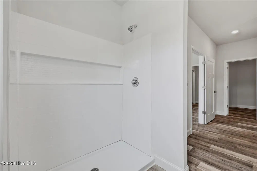 2326 Piney Green Road Midway Park, NC 28544