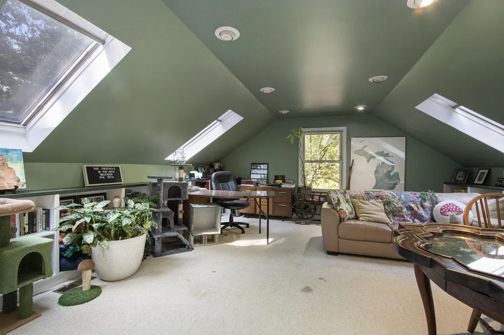 2837 Washington Avenue St Joseph Charter Township, MI 49085