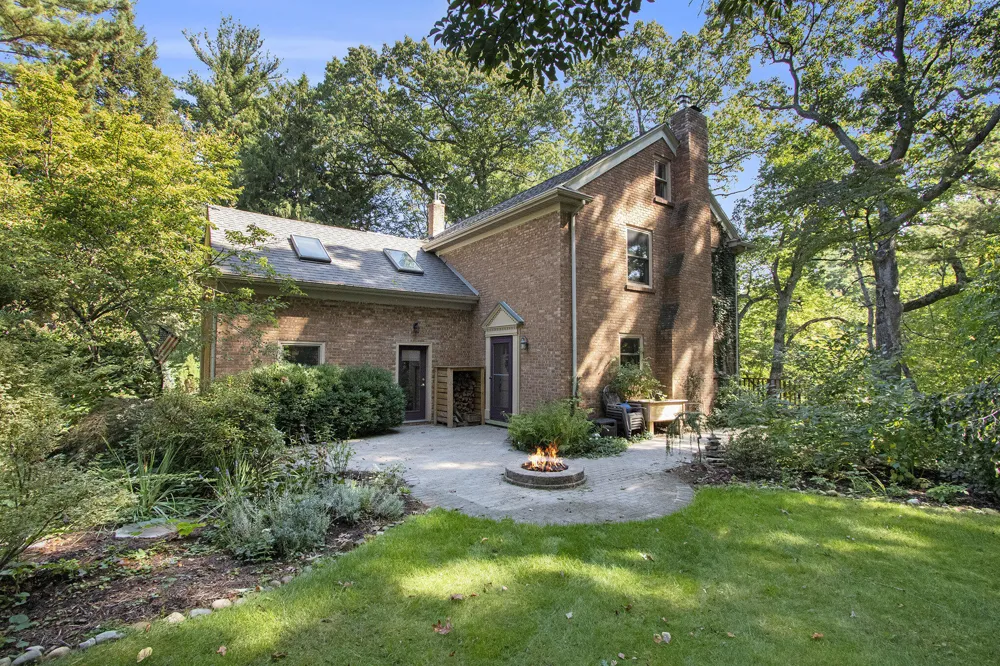 2837 Washington Avenue St Joseph Charter Township, MI 49085