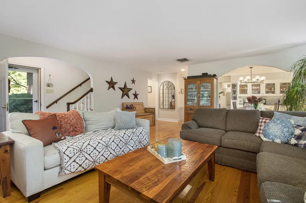2837 Washington Avenue St Joseph Charter Township, MI 49085