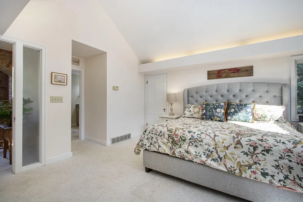 2837 Washington Avenue St Joseph Charter Township, MI 49085