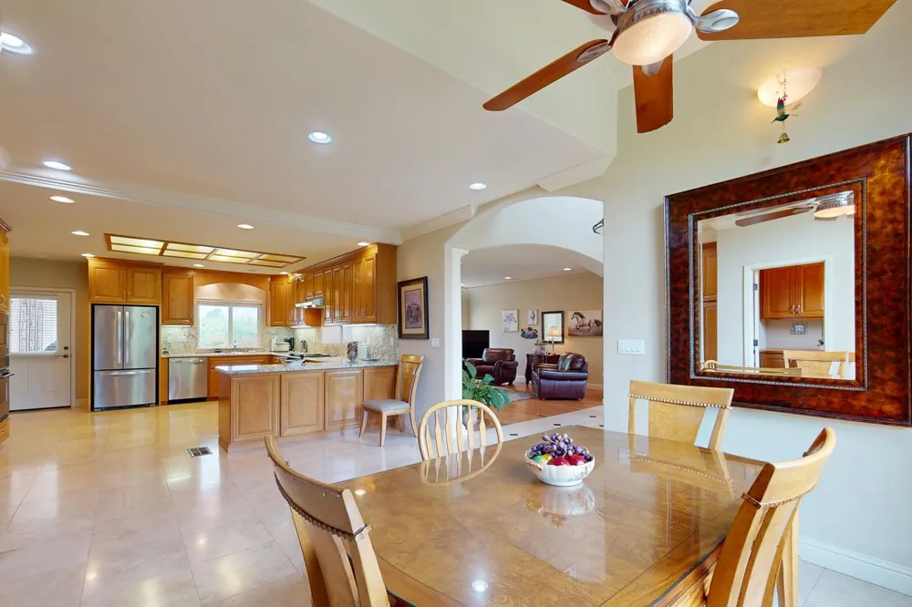 6640 Harrington Arbuckle, CA 95912