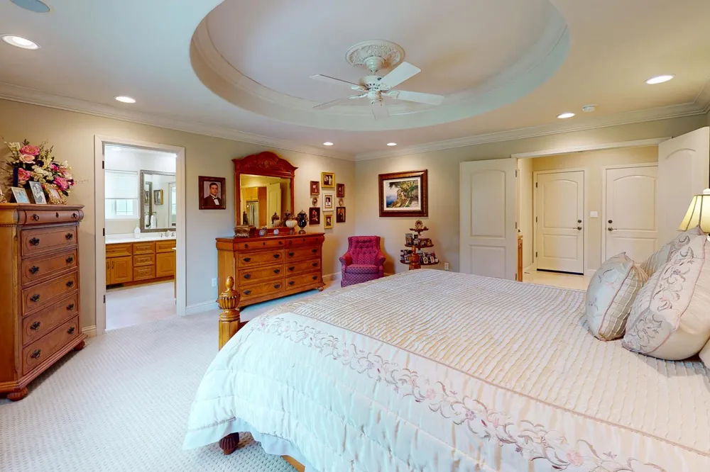 6640 Harrington Arbuckle, CA 95912