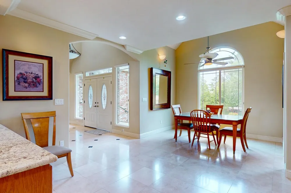 6640 Harrington Arbuckle, CA 95912