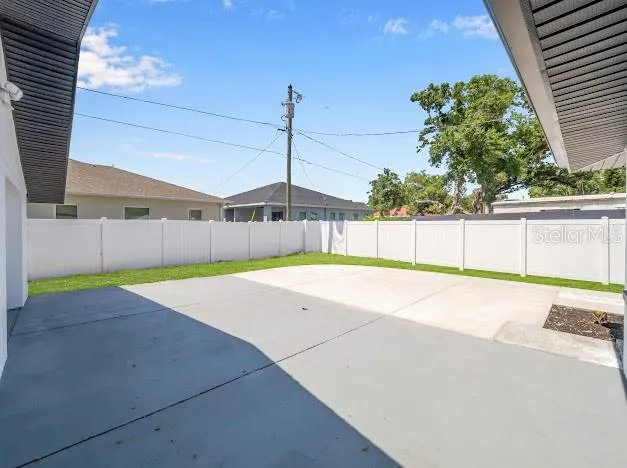 6040 84TH AVENUE Pinellas Park, FL 33781
