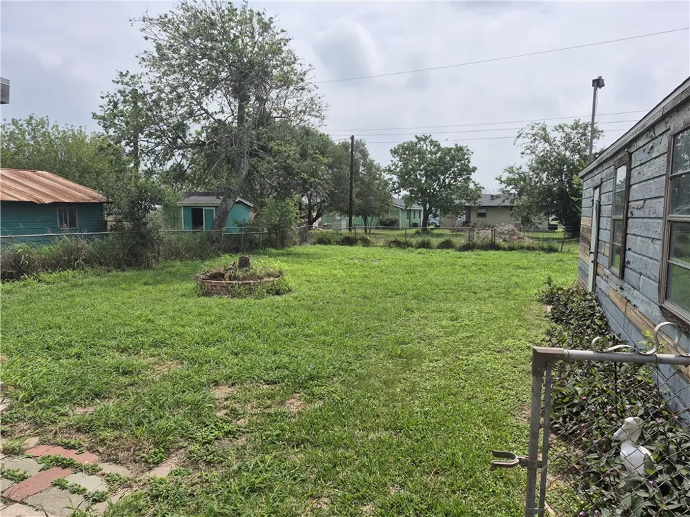 202 Gregory Street Gregory, TX 78359