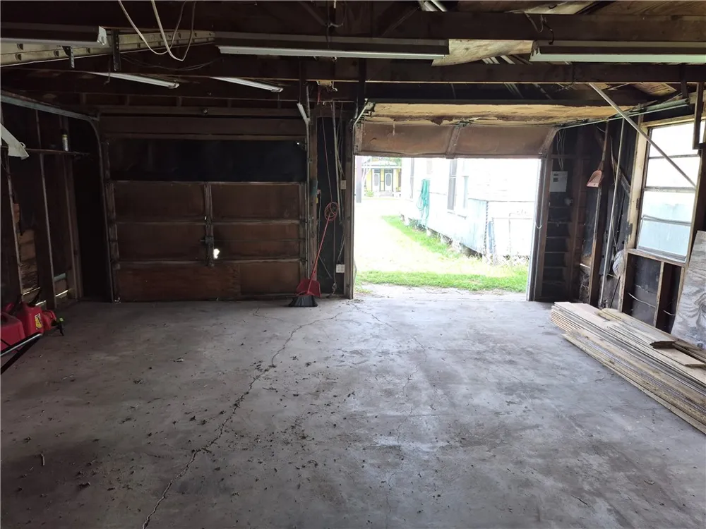 202 Gregory Street Gregory, TX 78359
