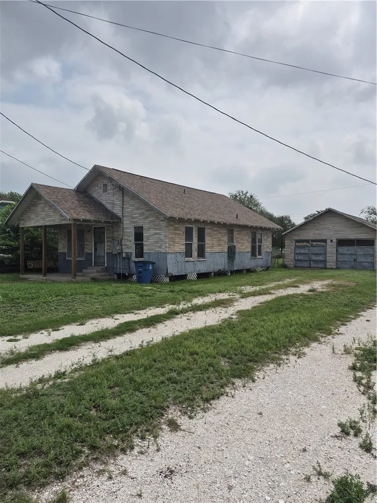 202 Gregory Street Gregory, TX 78359