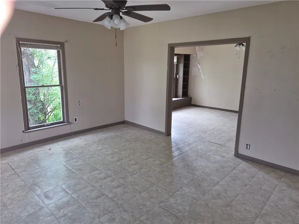202 Gregory Street Gregory, TX 78359